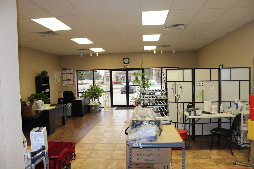 More Photos Of 4415-4433 Tx-322-loop, Abilene Unknown For Lease