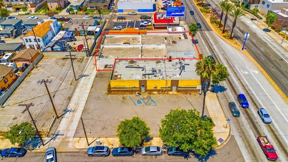 More Photos Of 4810 Firestone Blvd, South Gate Unknown For Lease