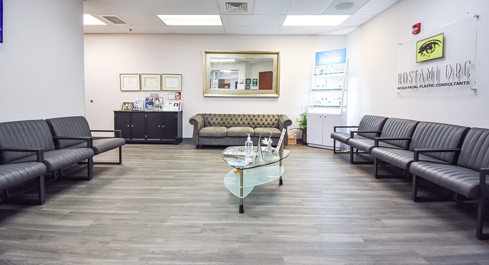 More Photos Of 1860 Town Center Dr, Reston Medical For Sale