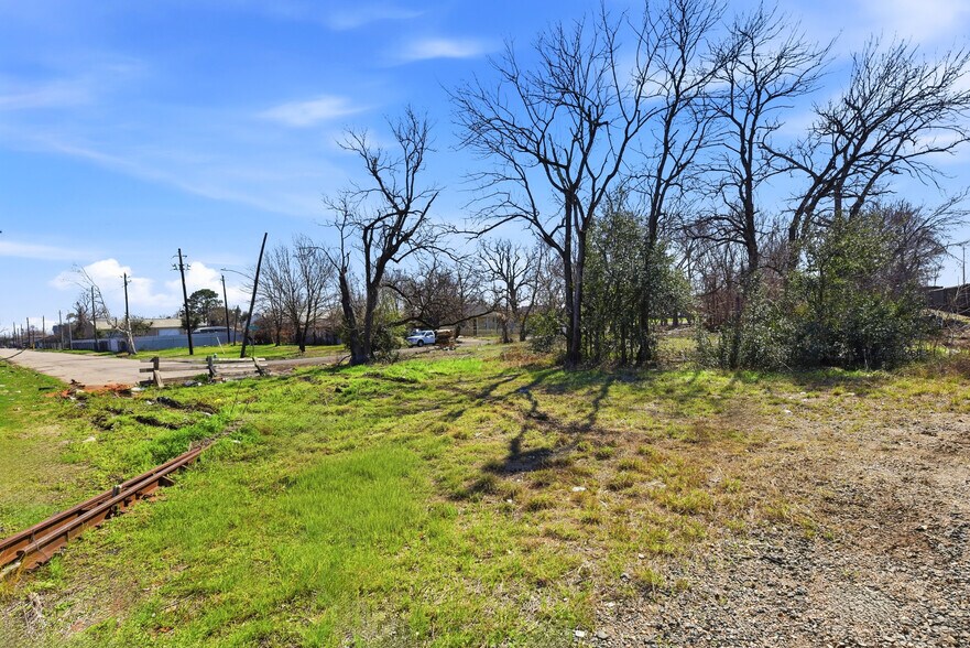 More Photos Of 2203 Semmes St, Houston Land For Sale