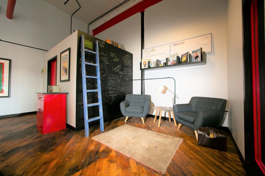 More Photos Of 642 Hilliard St, Manchester Unknown For Lease