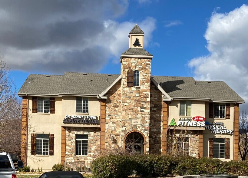 More Photos Of 75 W Main Street Ct, Alpine Office For Lease