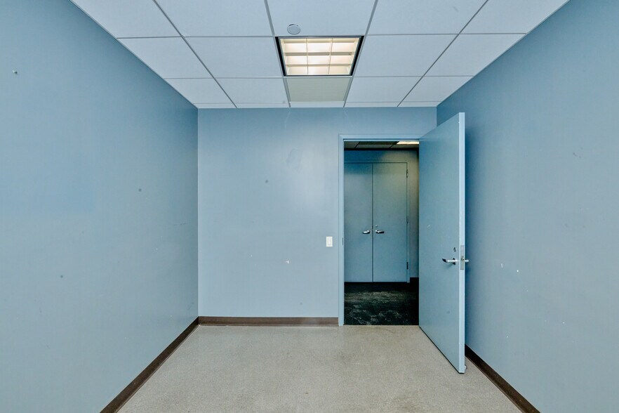 More Photos Of 369 E 149th St, Bronx Office For Lease