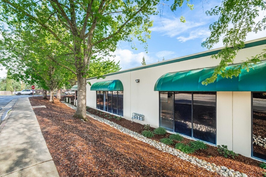 More Photos Of 8203 Sierra College Blvd, Roseville Office For Sale