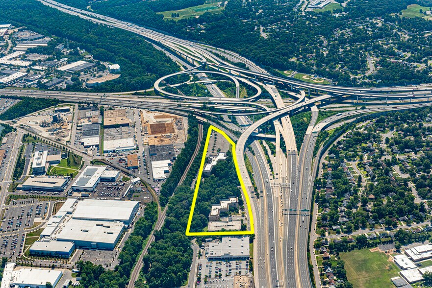 More Photos Of 6800 Versar Ctr, Springfield Office For Sale