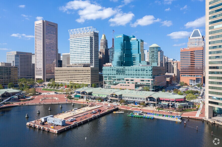 More Photos Of 202 E Pratt St, Baltimore Hotel For Sale