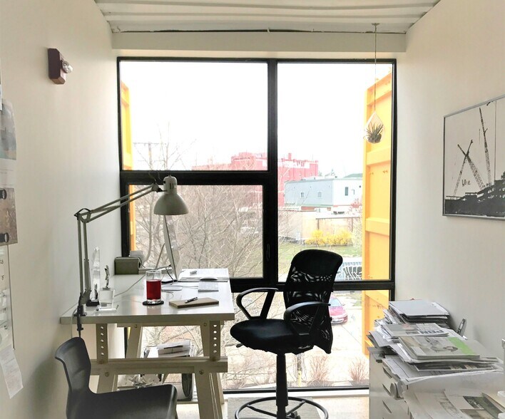 More Photos Of 460 Harris Ave, Providence Office For Sale