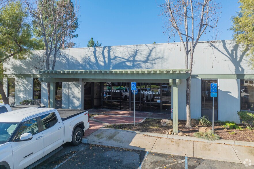 More Photos Of 1220 Quarry Ln, Pleasanton Research And Development For Lease