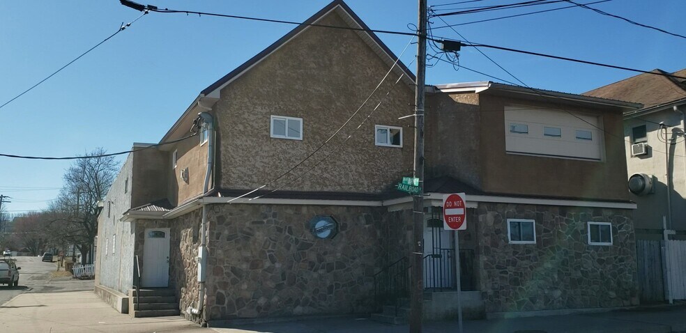 Primary Photo Of 3501 Birney Ave, Moosic Sports And Entertainment For Sale