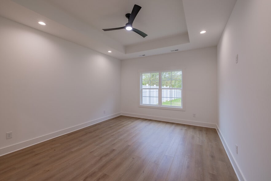 More Photos Of 1519-1521 Carroll Creek Rd, Johnson City Apartments For Sale