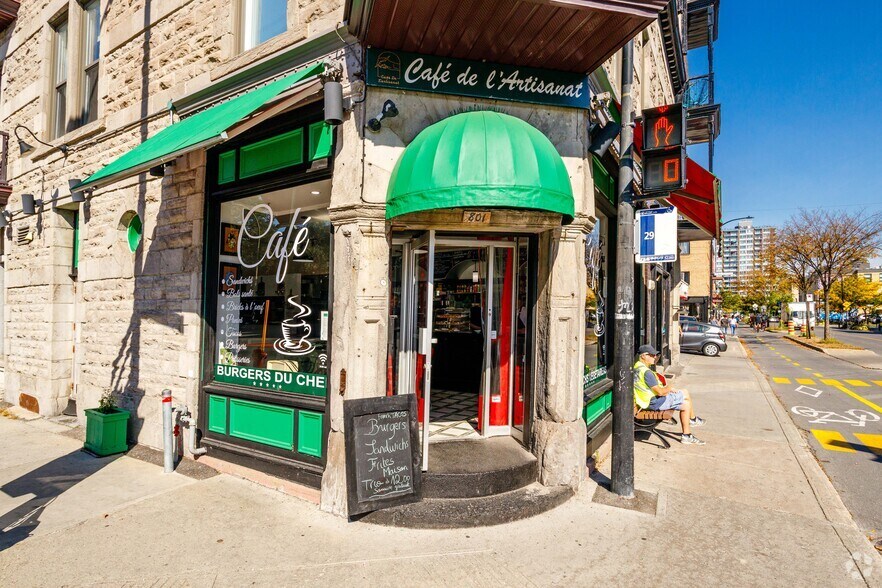 More Photos Of 807-809 Rue Rachel E, Montréal Storefront Retail Residential For Sale