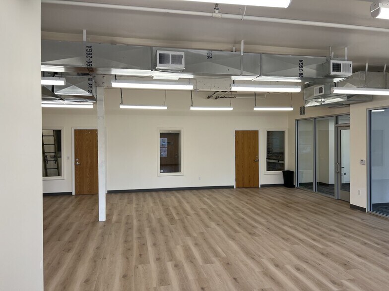 More Photos Of 55-65 N University Ave, Provo Office For Lease