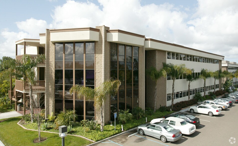 More Photos Of 8825 Aero Dr, San Diego Office For Lease