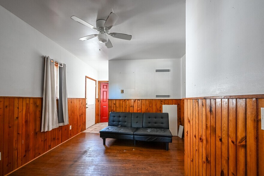 More Photos Of 329 Kent Rd, New Milford Apartments For Sale