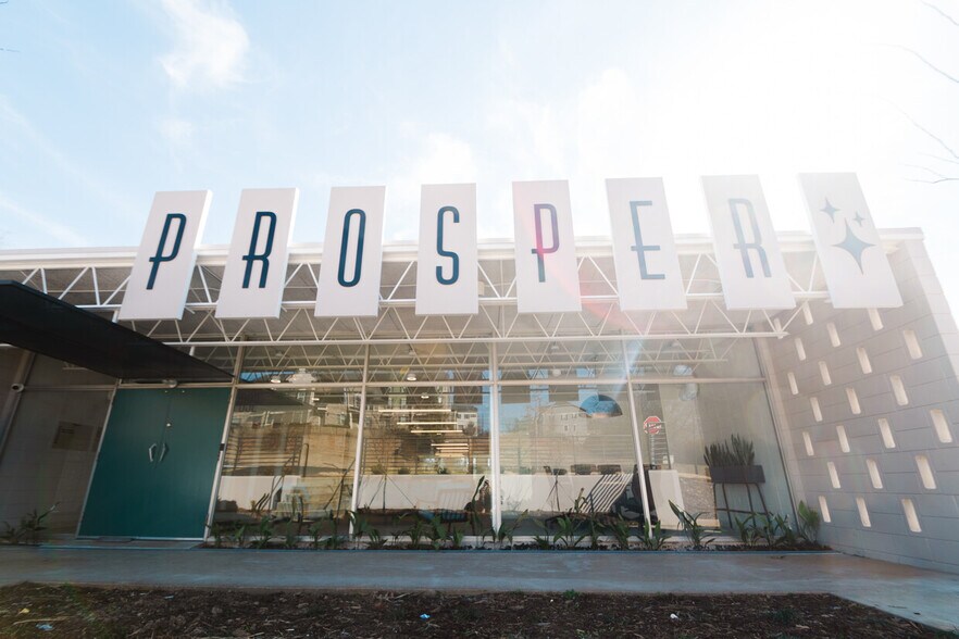 More Photos Of 832 Wade Hampton, Greenville Office For Lease