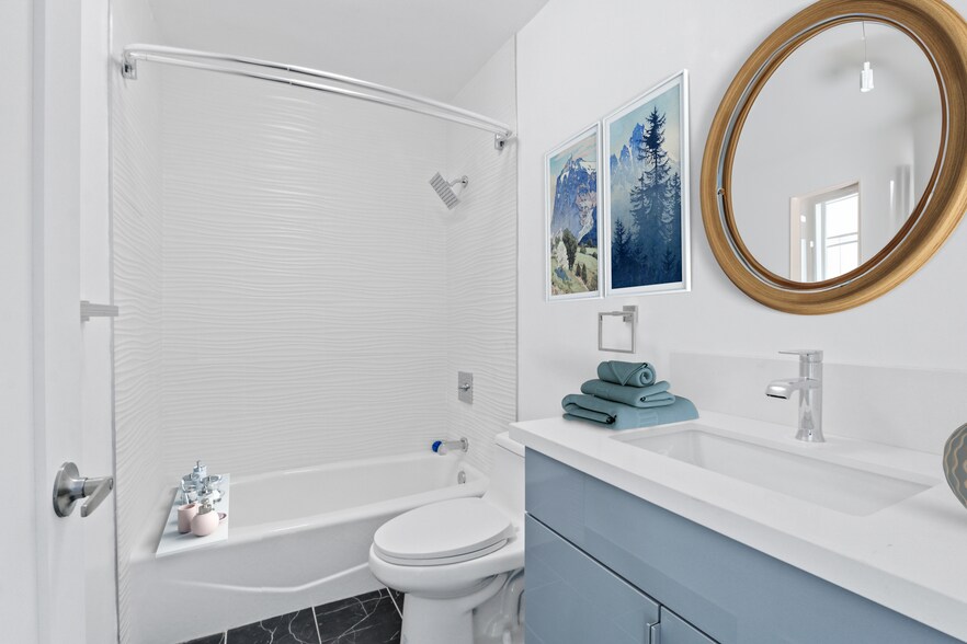 More Photos Of 316 Columbia Ave, Los Angeles Apartments For Sale