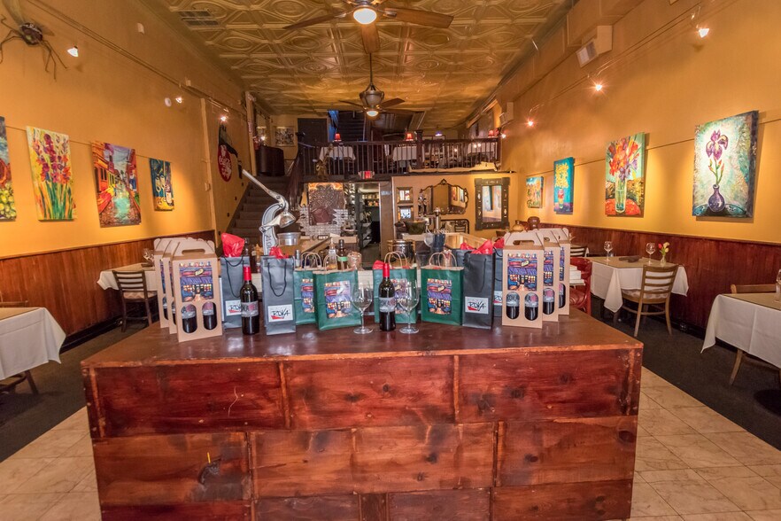 More Photos Of 35 Main St, Bisbee Restaurant For Sale