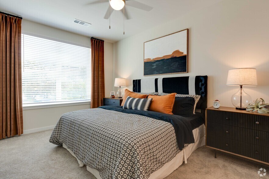 More Photos Of 1300 Hendricks Ave, Jacksonville Apartments For Lease