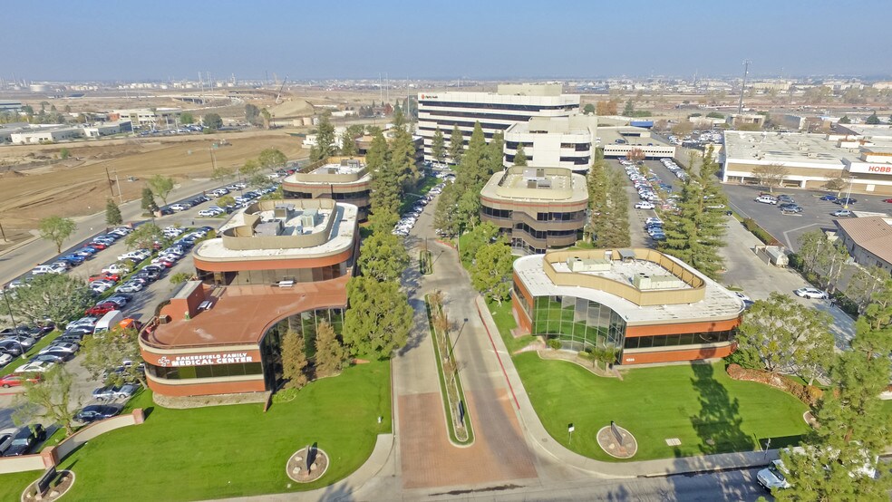 More Photos Of 4550 California Ave, Bakersfield Office For Lease
