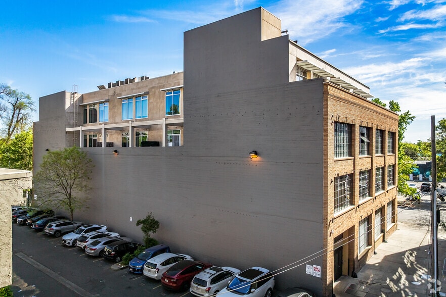 More Photos Of 1530 J St, Sacramento Apartments For Lease