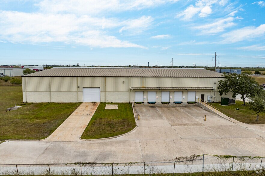 Primary Photo Of 2345 N Central Ave, Brownsville Warehouse For Lease