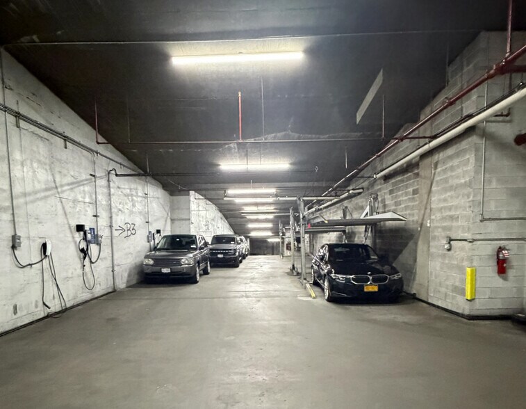More Photos Of 10 West End Ave, New York Parking Garage For Sale