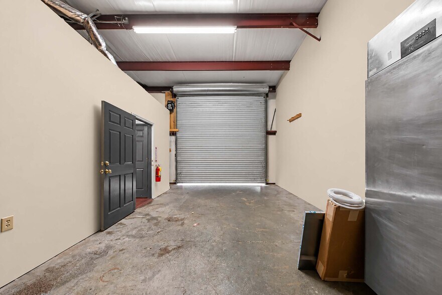 More Photos Of 741 Harry McCarty Rd, Bethlehem Light Distribution For Lease