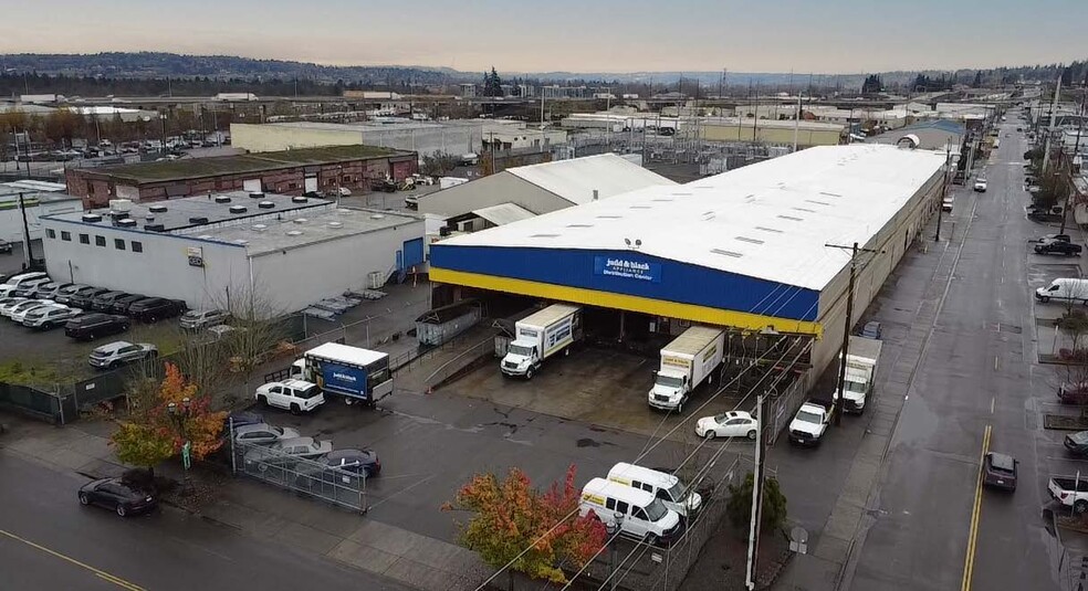 Primary Photo Of 3303 McDougall Ave, Everett Manufacturing For Lease