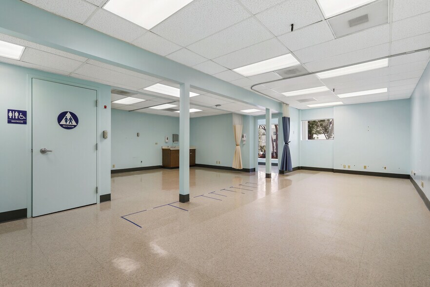 More Photos Of 1760 Termino Ave, Long Beach Medical For Lease