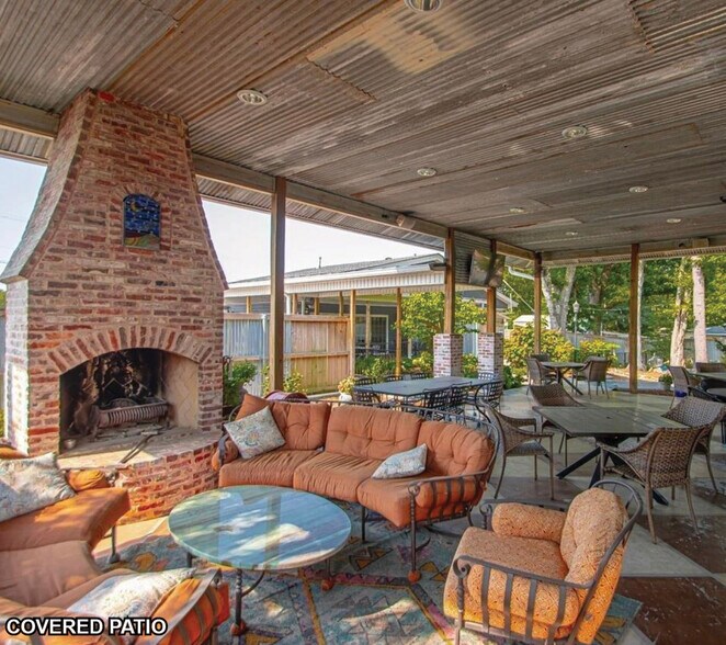 More Photos Of 15228 I-30 Hwy, Benton Restaurant For Sale