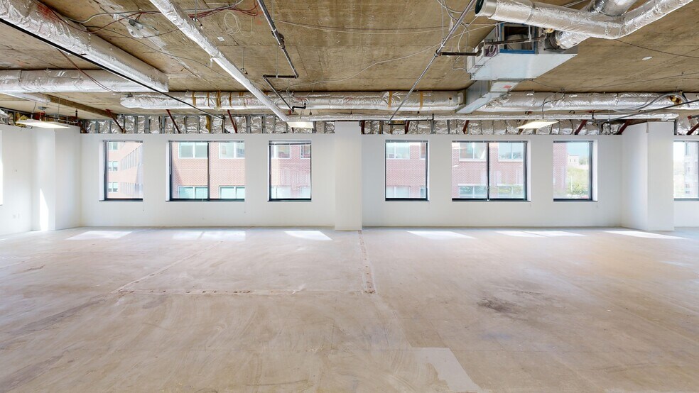 More Photos Of 1900 Duke St, Alexandria Office For Lease