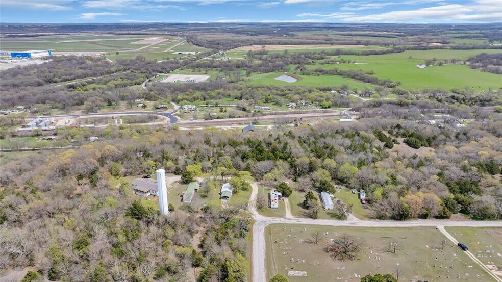 More Photos Of Berwyn Lane, Ardmore Specialty For Sale