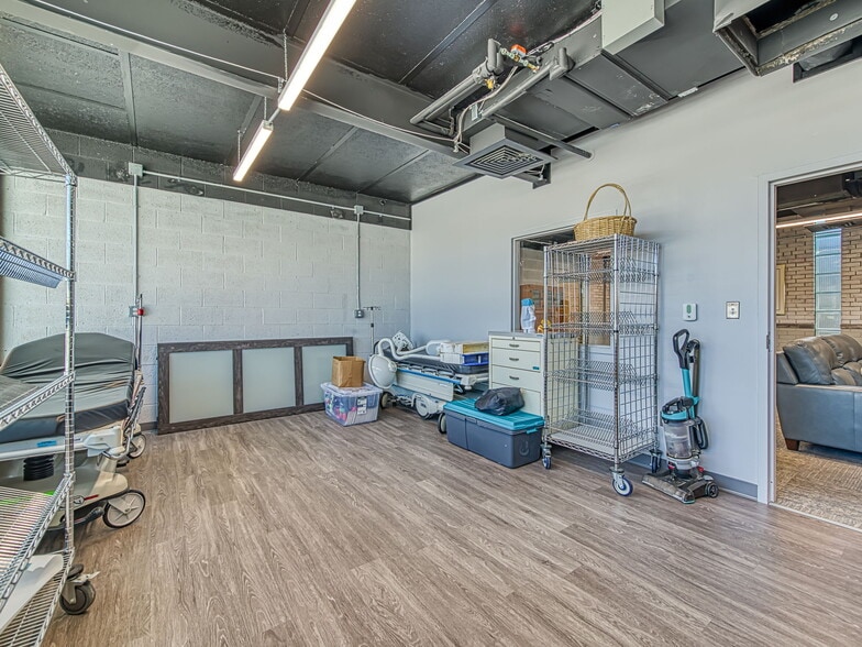 More Photos Of 2400 N Dixie Hwy, Monroe Serviced Offices For Sale
