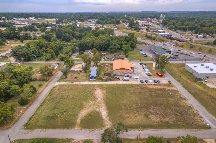 More Photos Of E Dogwood Street, Coweta Land For Sale