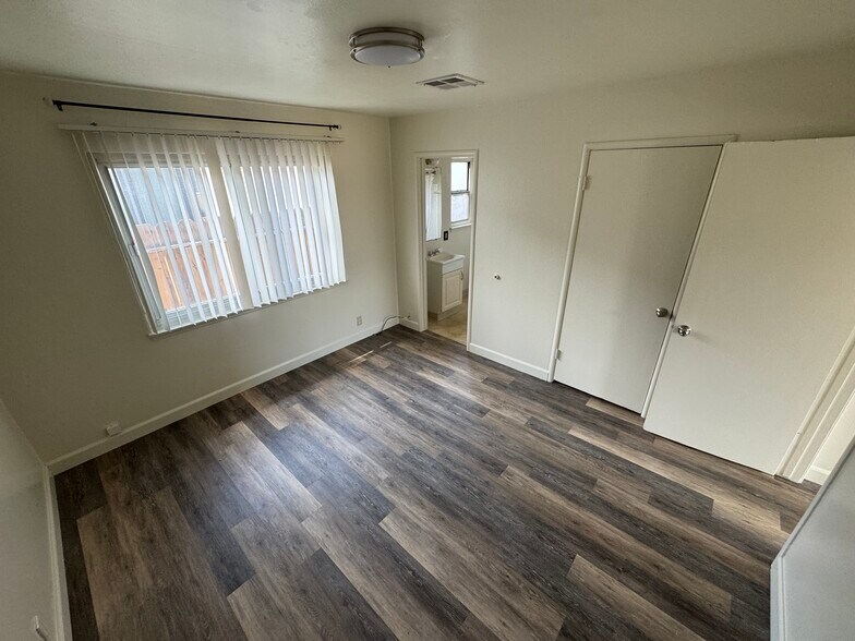 More Photos Of 2070 3rd St, Santa Clara Apartments For Sale