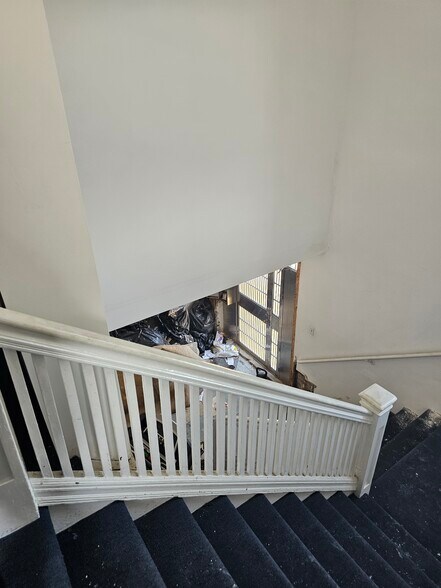 More Photos Of 629 Broadway, Bayonne Medical For Sale