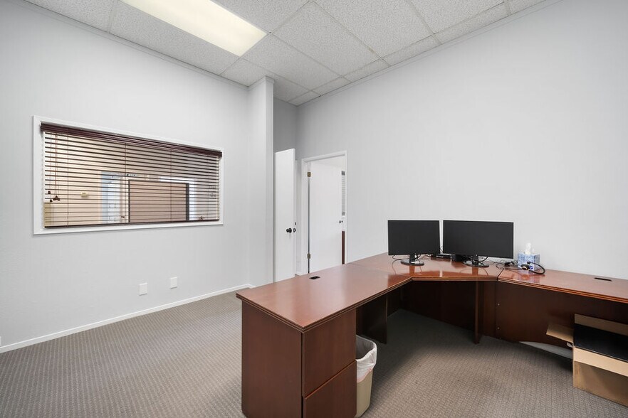 More Photos Of 935 Riverside Ave, Paso Robles Medical For Sale