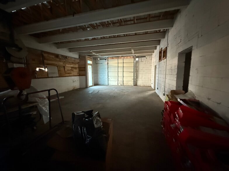 More Photos Of 200 S State Ave, Indianapolis Flex For Sale