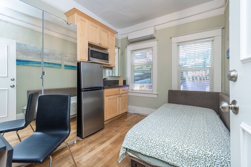 More Photos Of 1010 10th St, Sacramento Apartments For Sale