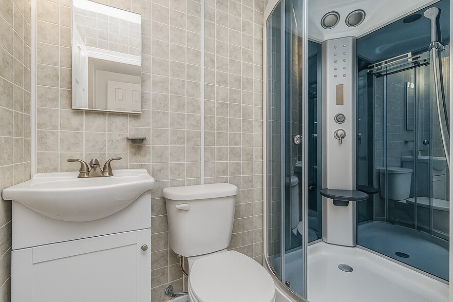 More Photos Of 191 Lamberts Ln, Staten Island Apartments For Sale