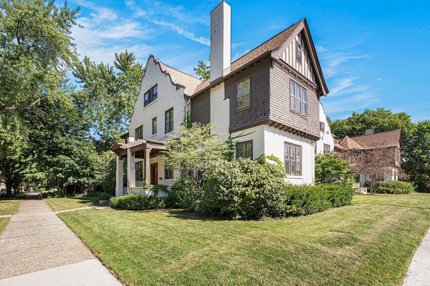 More Photos Of 1006 Parker St, Detroit Apartments For Sale