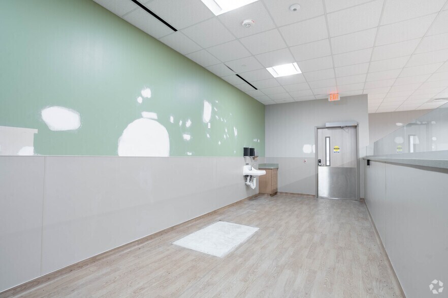 More Photos Of 7236 Medical Center Dr, Texas City Medical For Lease