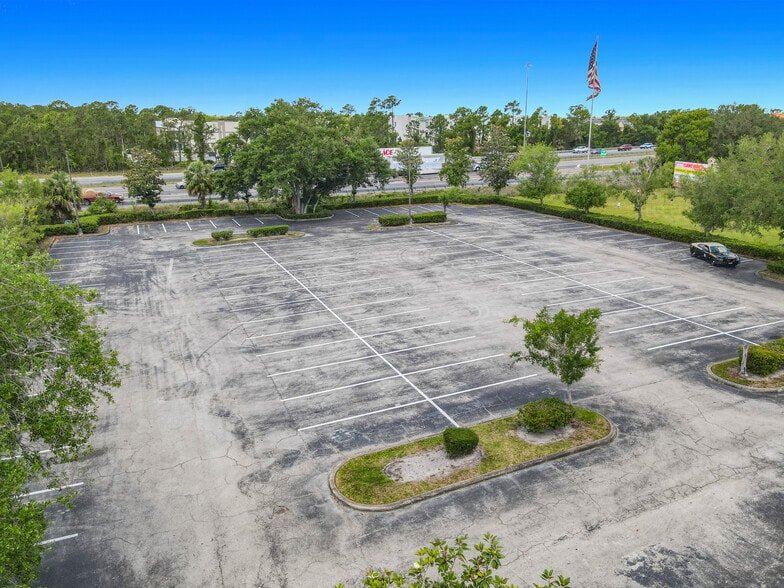 More Photos Of 220 N Williamson Blvd, Ormond Beach Restaurant For Sale