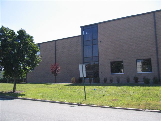 More Photos Of 16 Wright Way, Oakland Warehouse For Lease