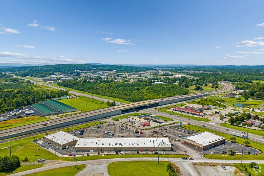 More Photos Of 3740-3760 Highway 53, Huntsville General Retail For Lease