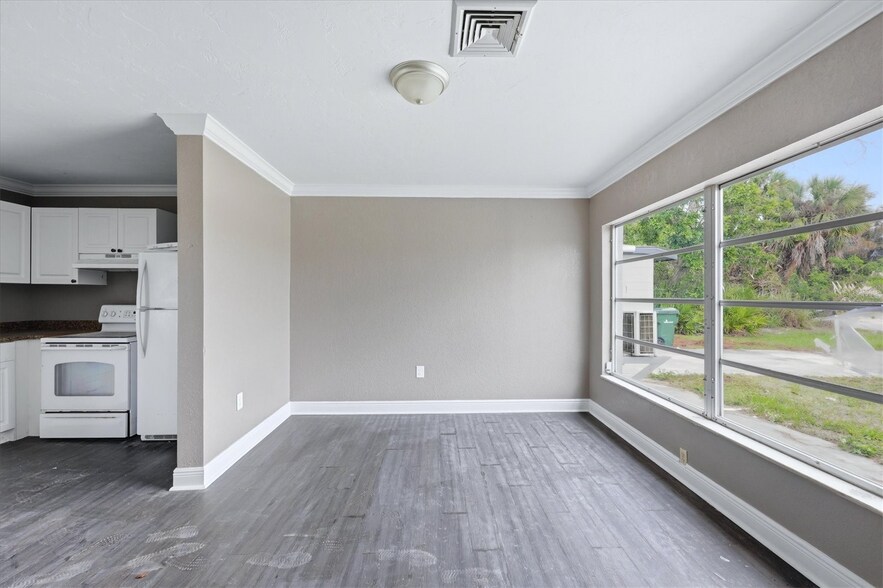 More Photos Of 300 San Lorenzo Ave, North Port Apartments For Sale