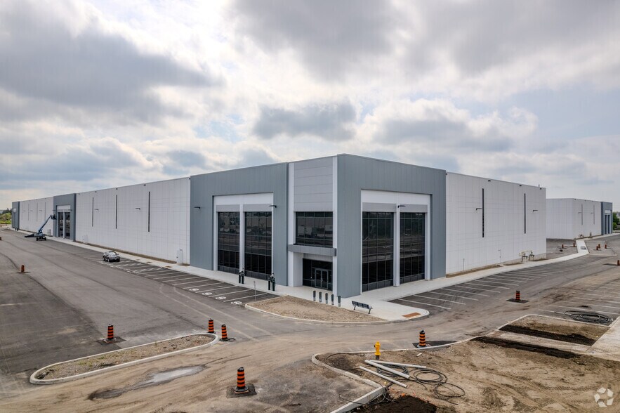 Primary Photo Of 220 Pinebush Rd, Cambridge Industrial For Lease