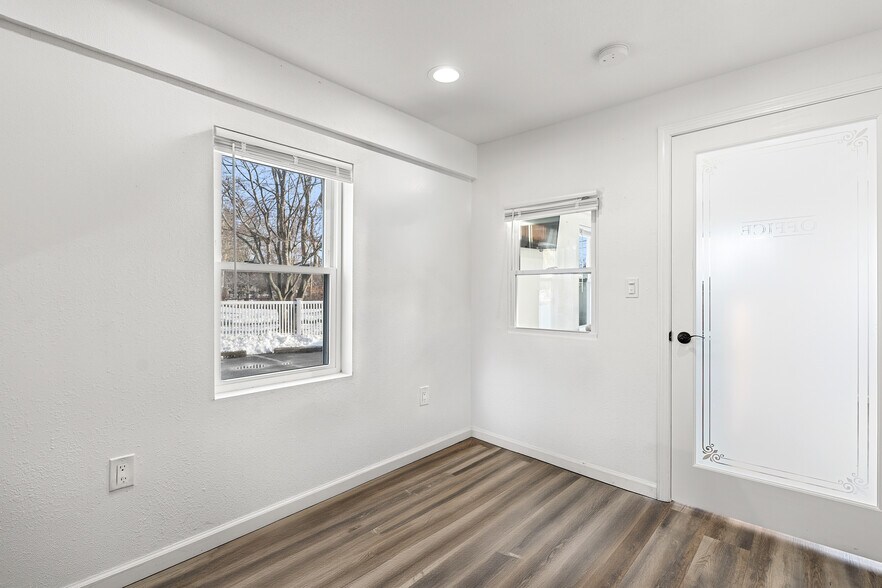 More Photos Of 249 W Main St, Avon Office For Lease