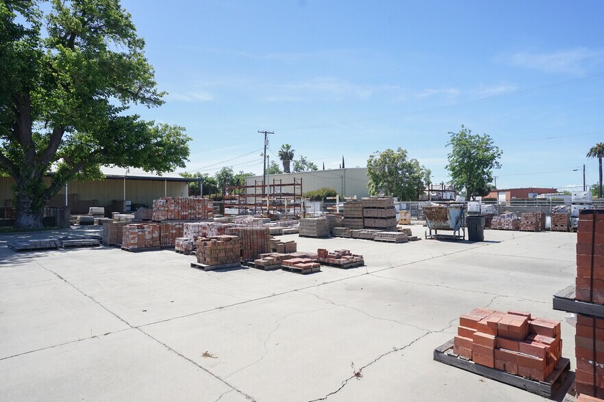More Photos Of 3115 Railroad Ave, Ceres Warehouse For Sale