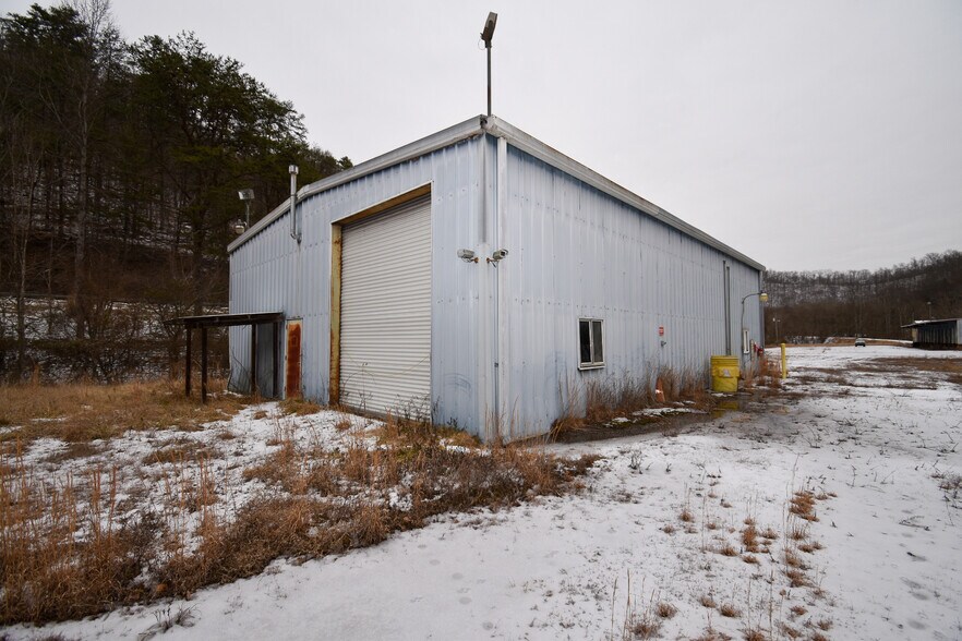 More Photos Of 7260 Ky Route 114, Prestonsburg Warehouse For Sale